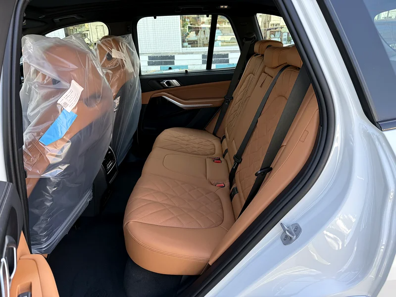2025 BMW X5 xDrive40i M Sport