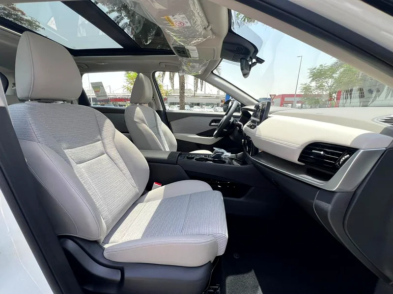 Nissan X-Trail SV 2025