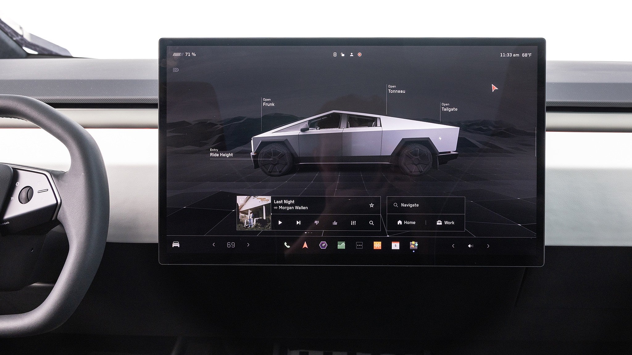 2025 Tesla Cybertruck