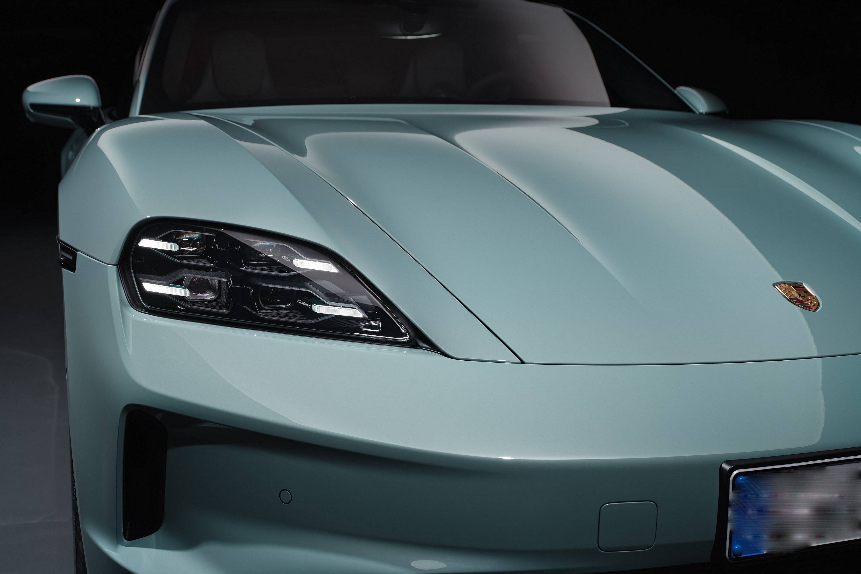 2025 Porsche Taycan