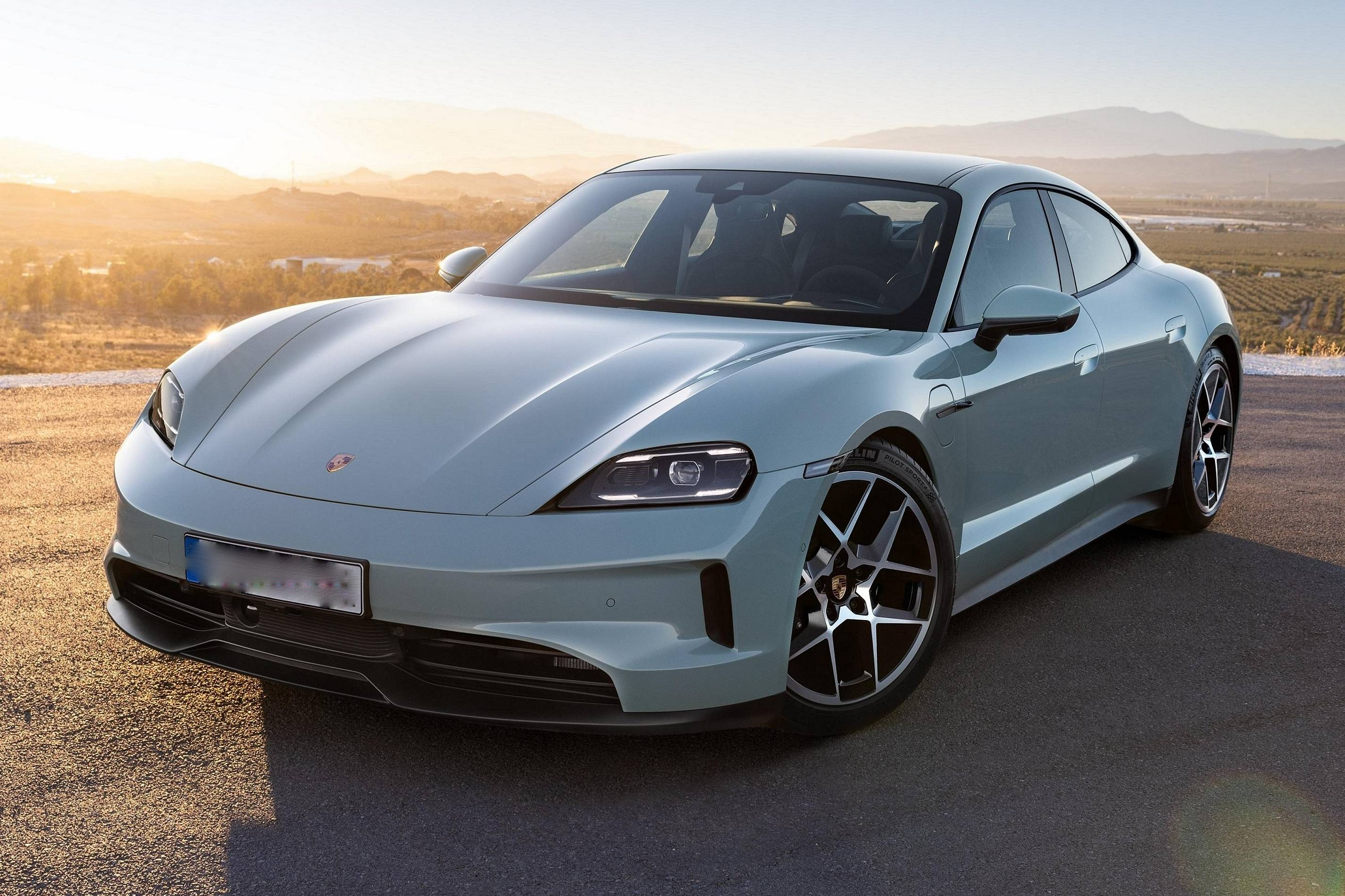 2025 Porsche Taycan