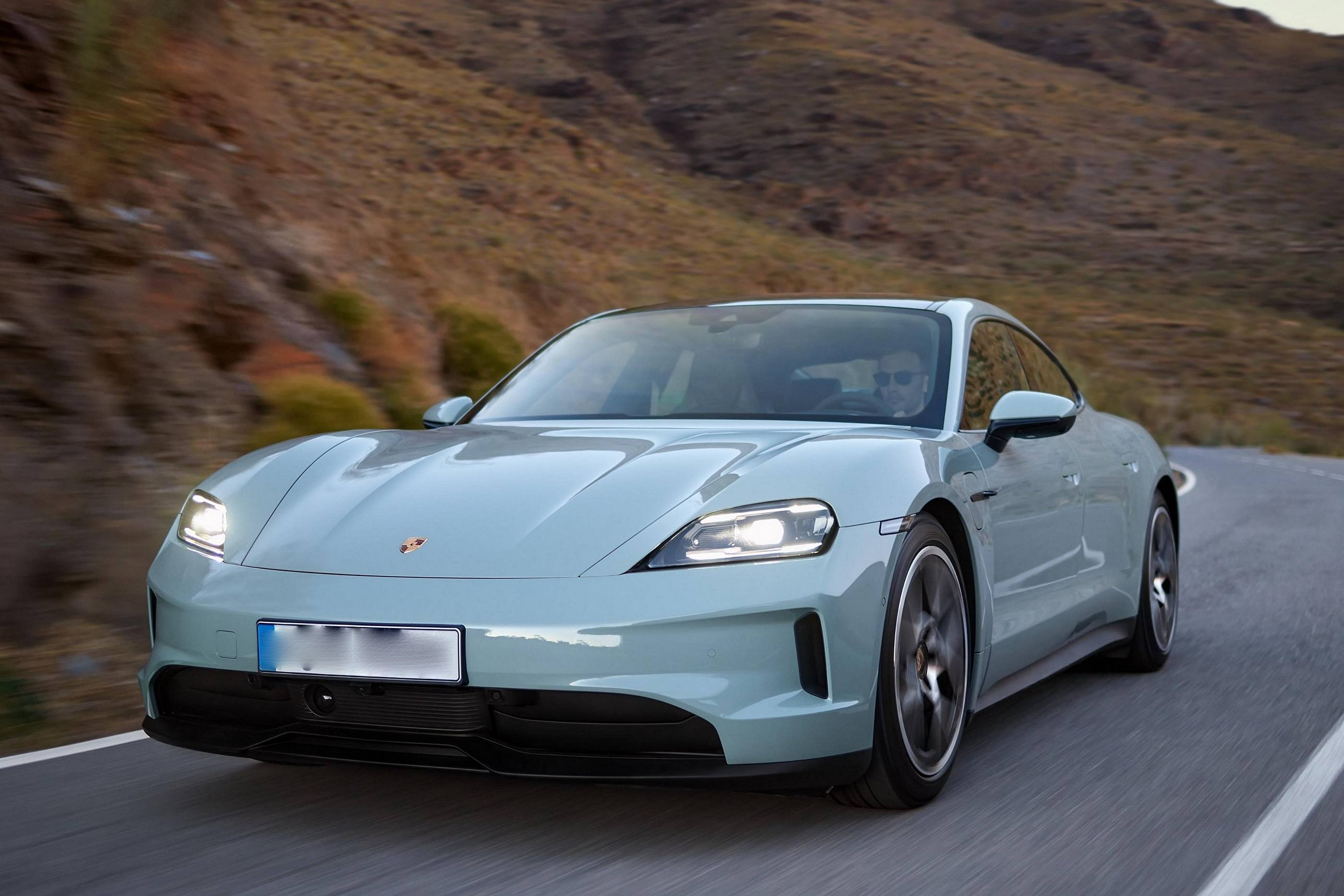 2025 Porsche Taycan