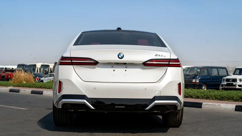 BMW 5-Series 530Li 2025