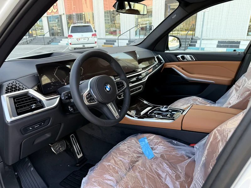 2025 BMW X5 xDrive40i M Sport
