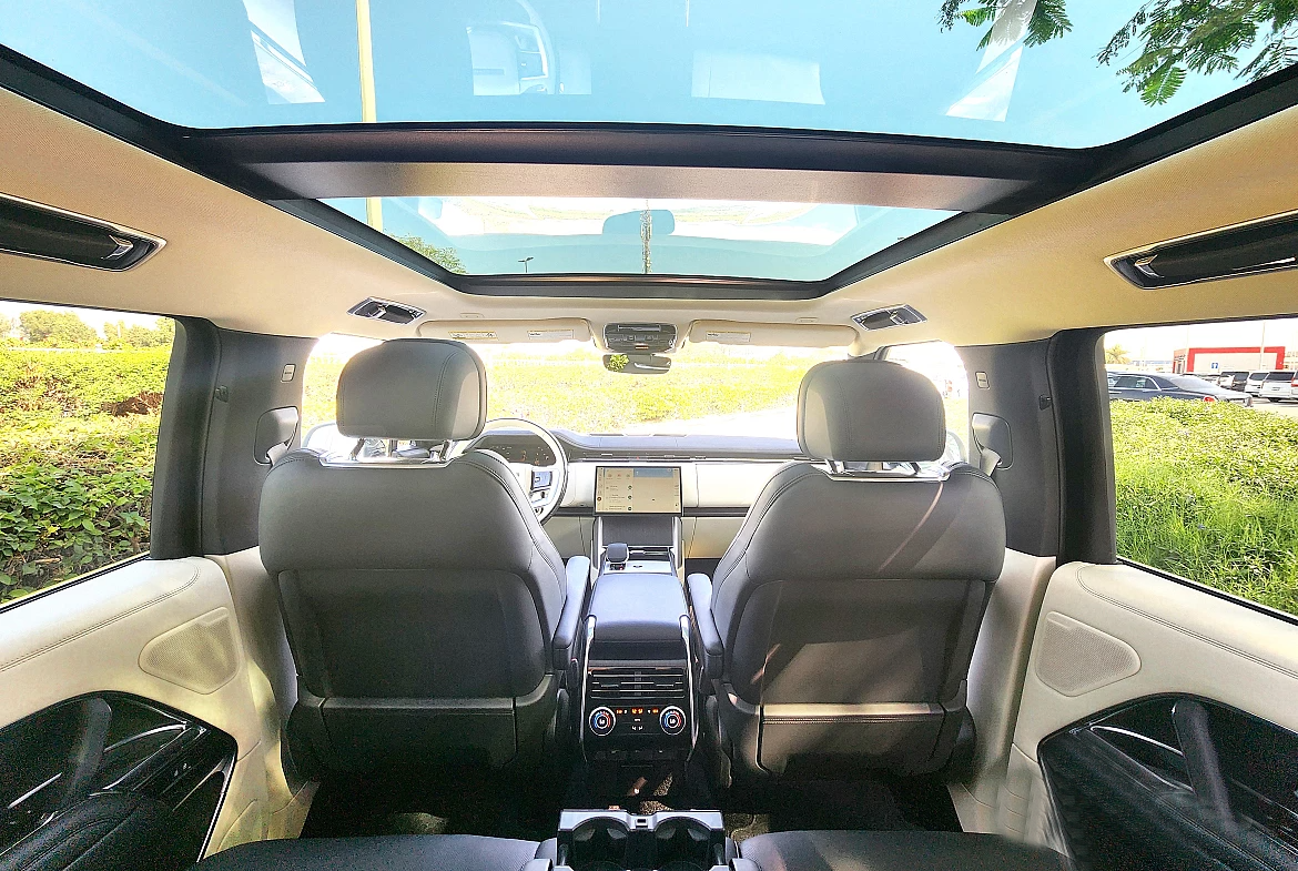 Range Rover Vogue Black Edition 2024