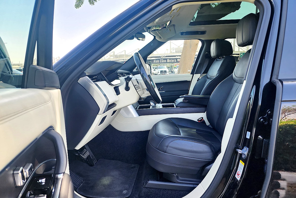 Range Rover Vogue Black Edition 2024