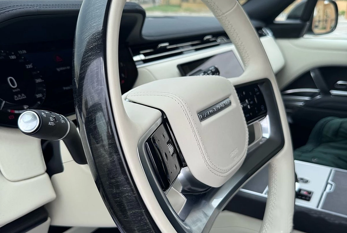 Range Rover Vogue Black Edition 2024