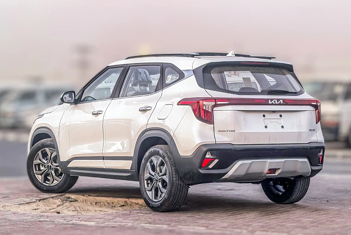 2025 Kia Seltos 1.5L White