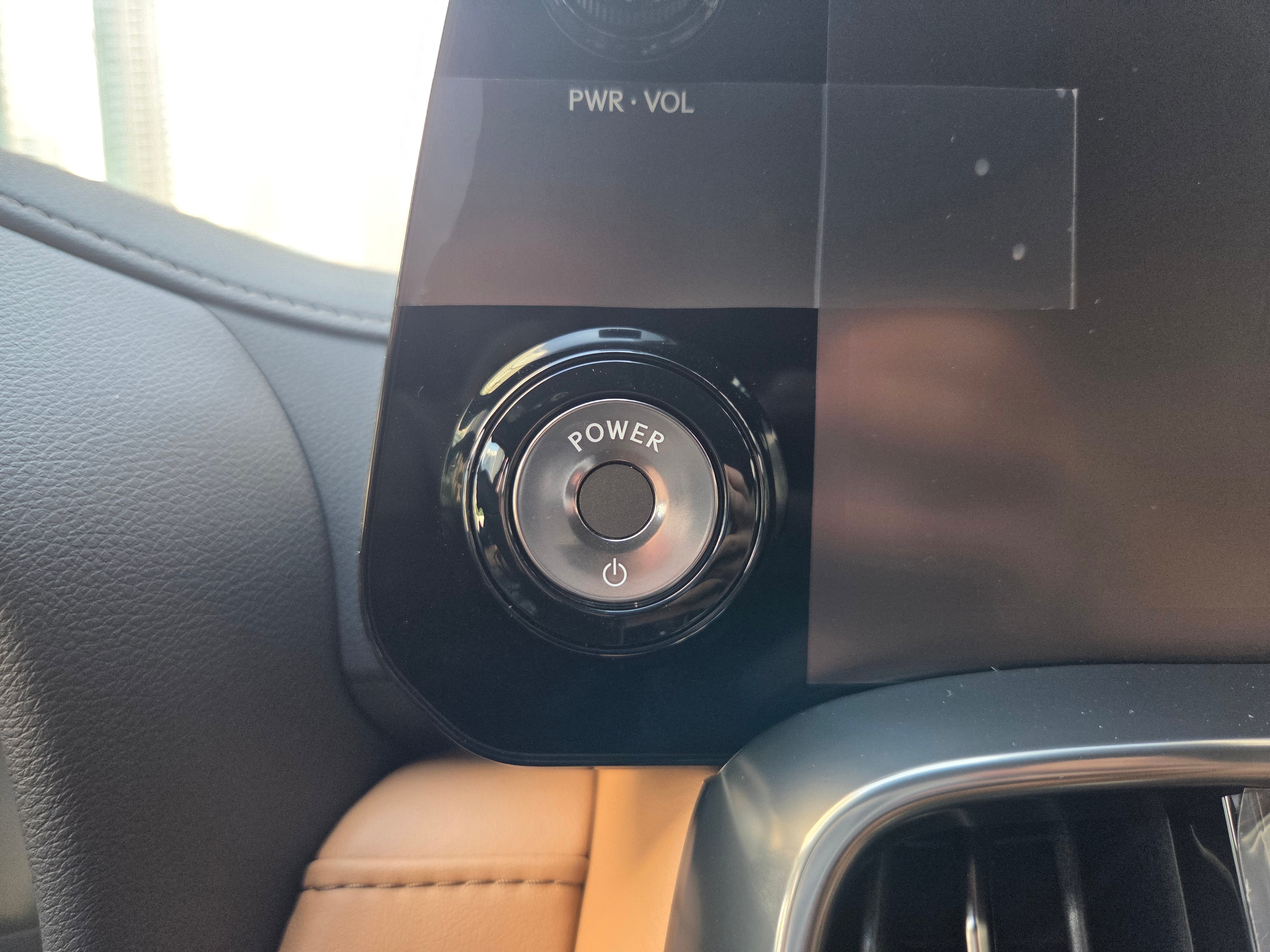 Lexus LX 700h 2025 black