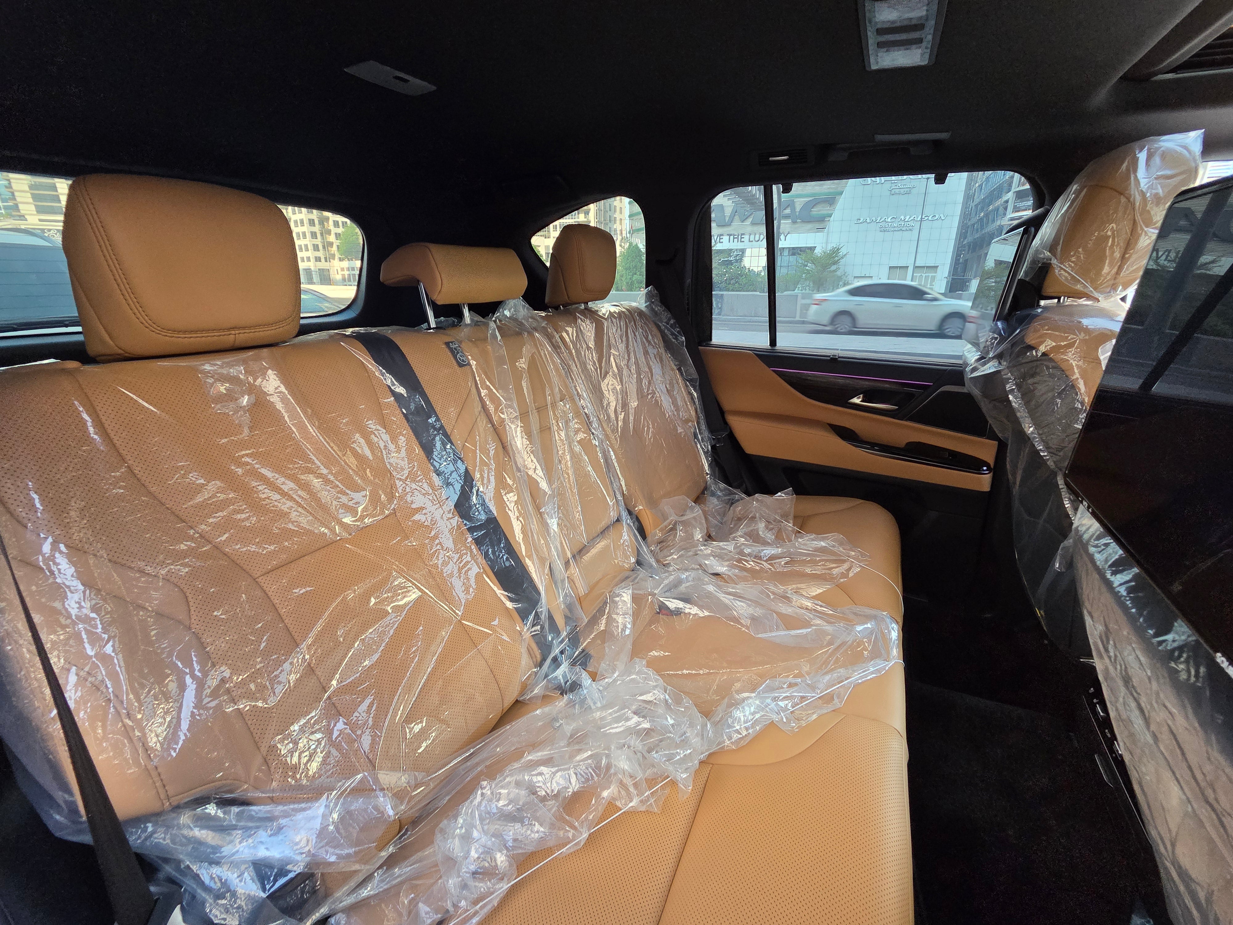 Lexus LX 700h 2025 black