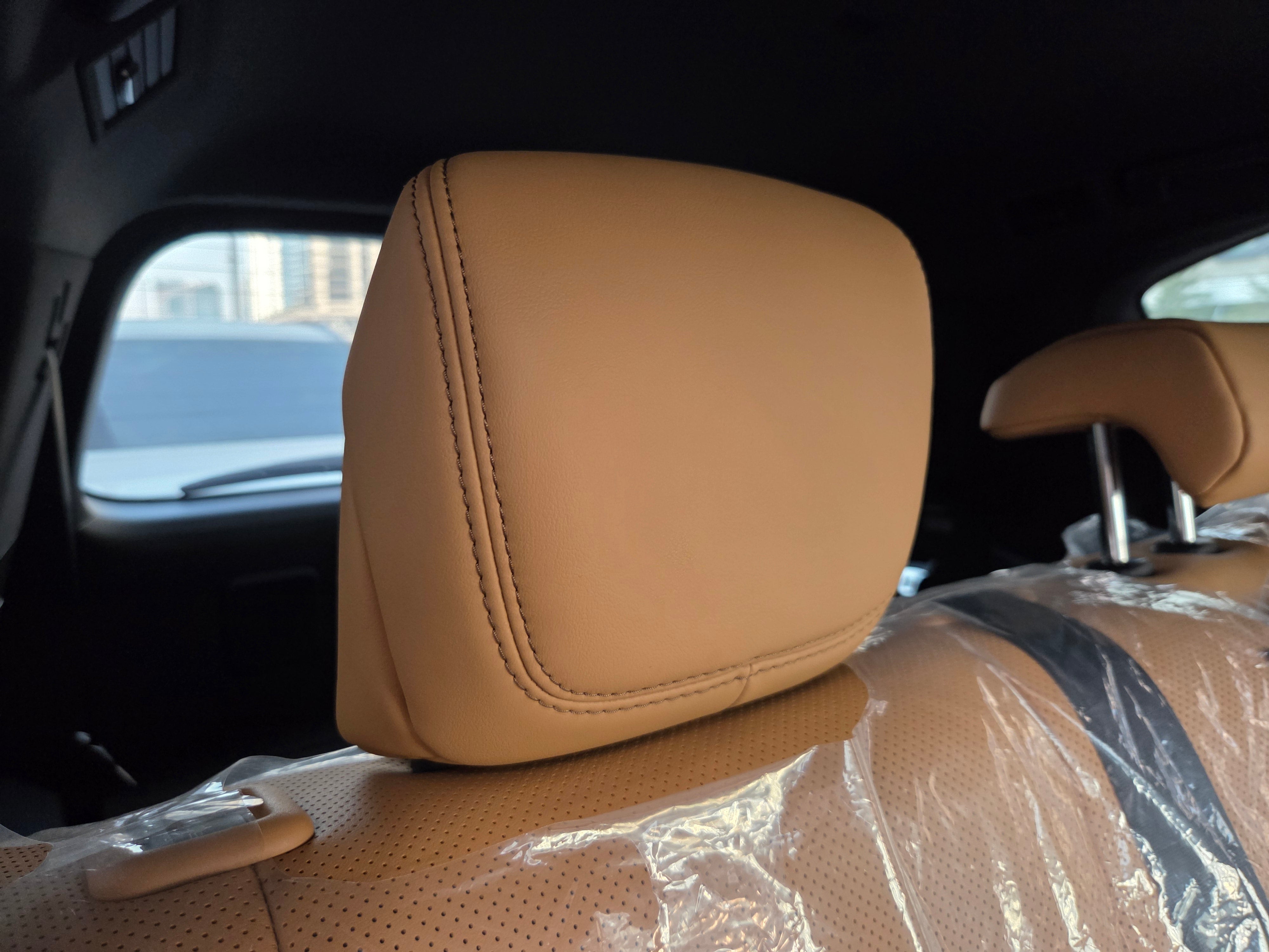 Lexus LX 700h 2025 black