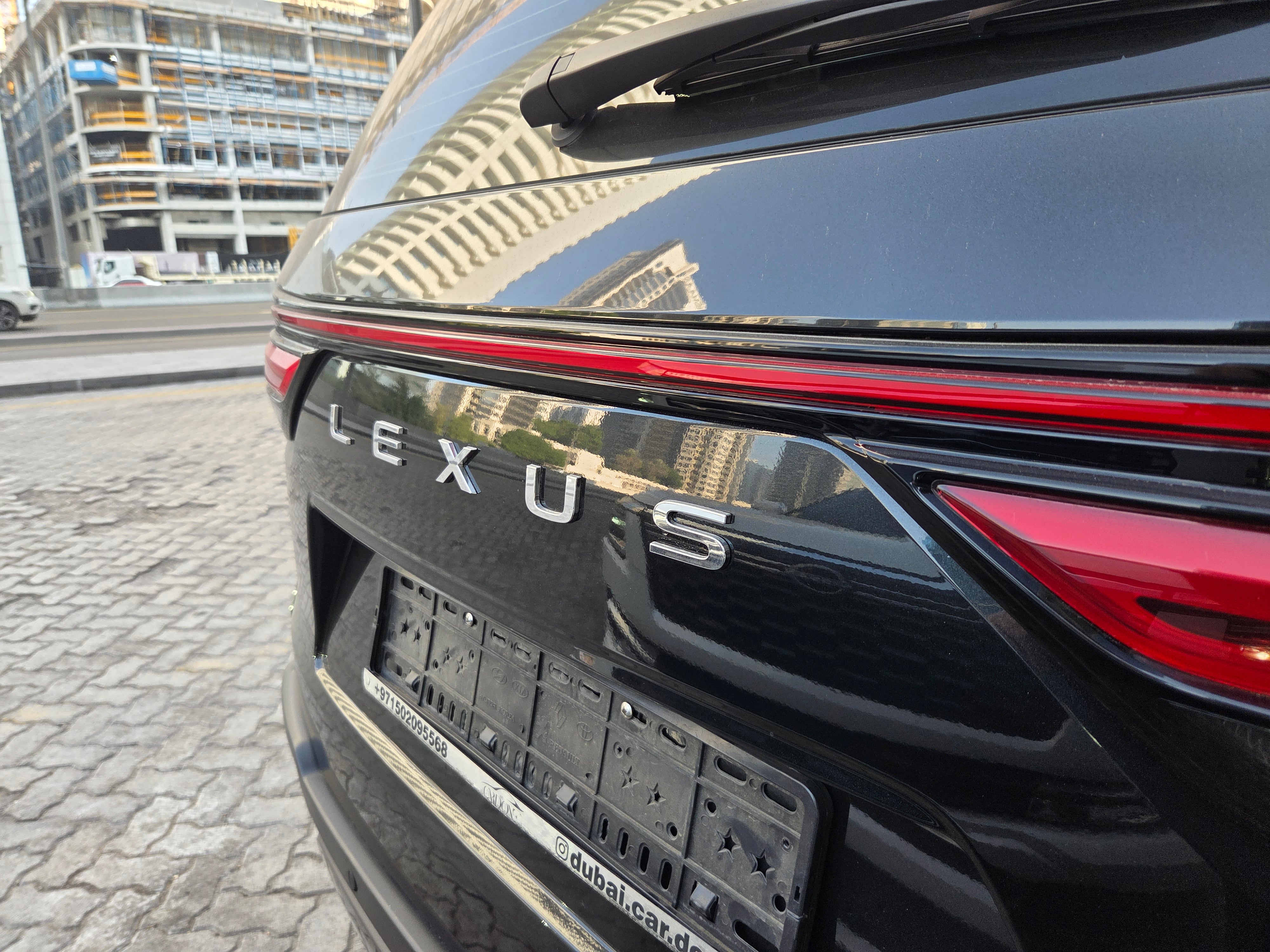 Lexus LX 700h 2025 black