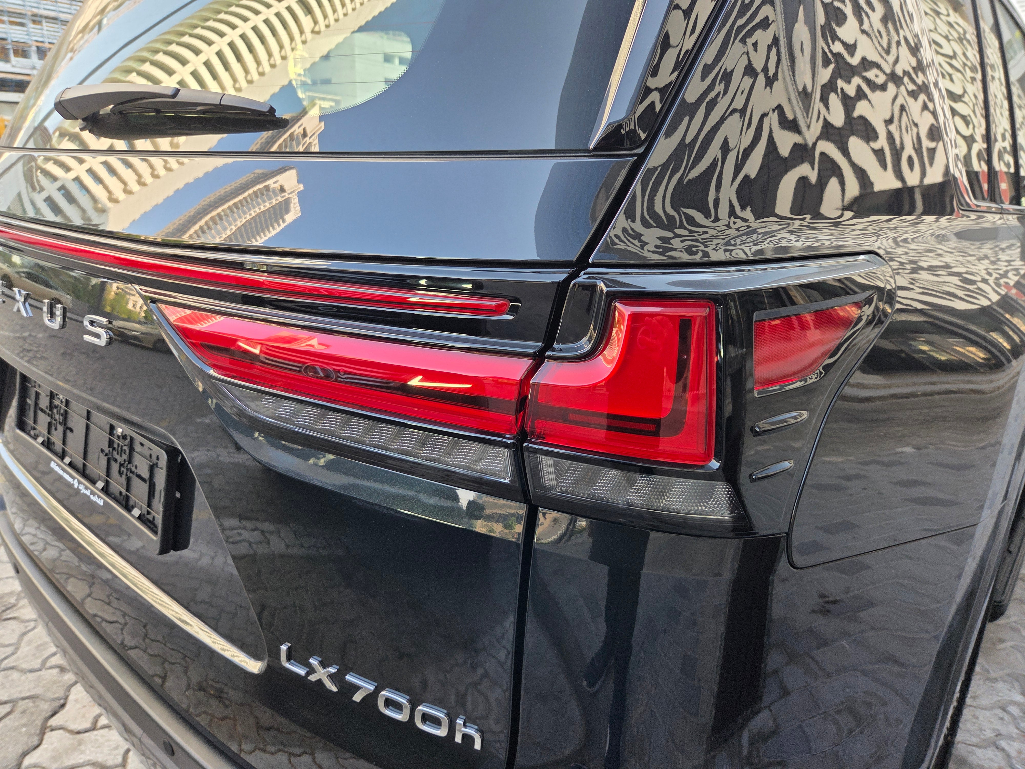 Lexus LX 700h 2025 black