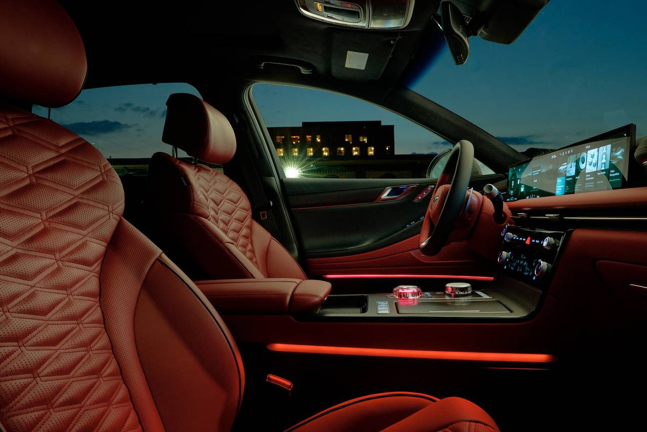 2025 Genesis G80 3.5T Sport Prestige