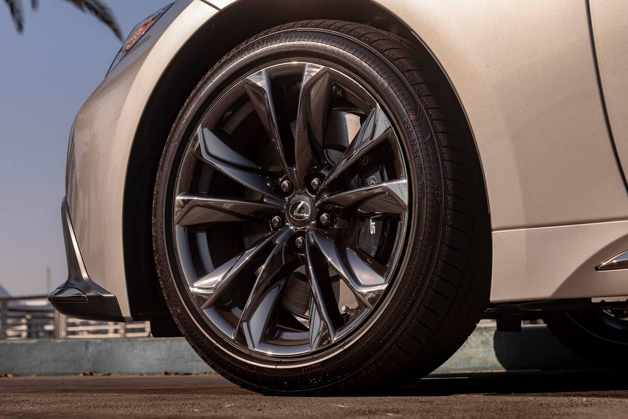 2025 Lexus LS 500 F SPORT gray
