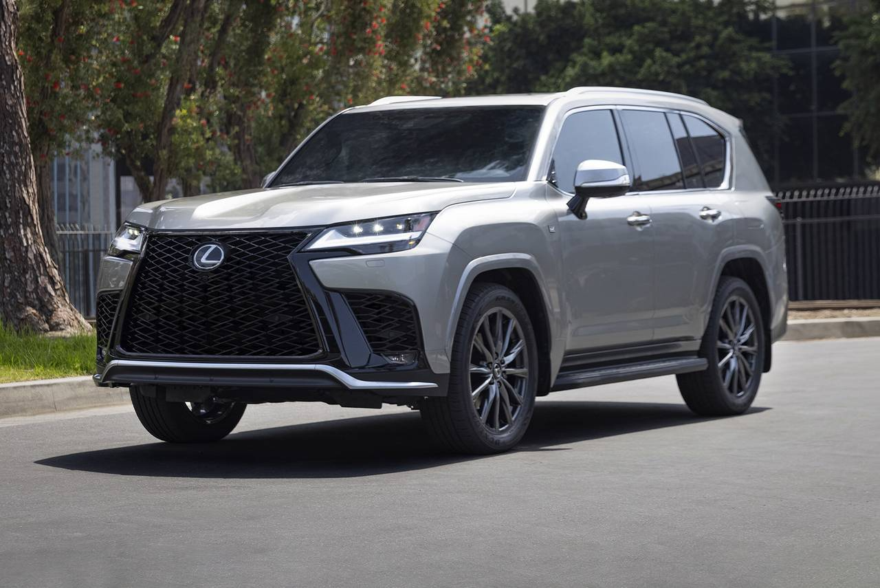 Lexus LX 600 F SPORT Handling 2025 Gray