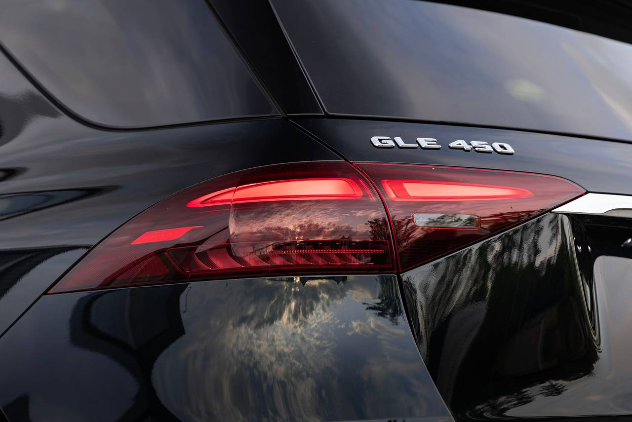 2025 Mercedes-Benz GLE 450 4MATIC SUV