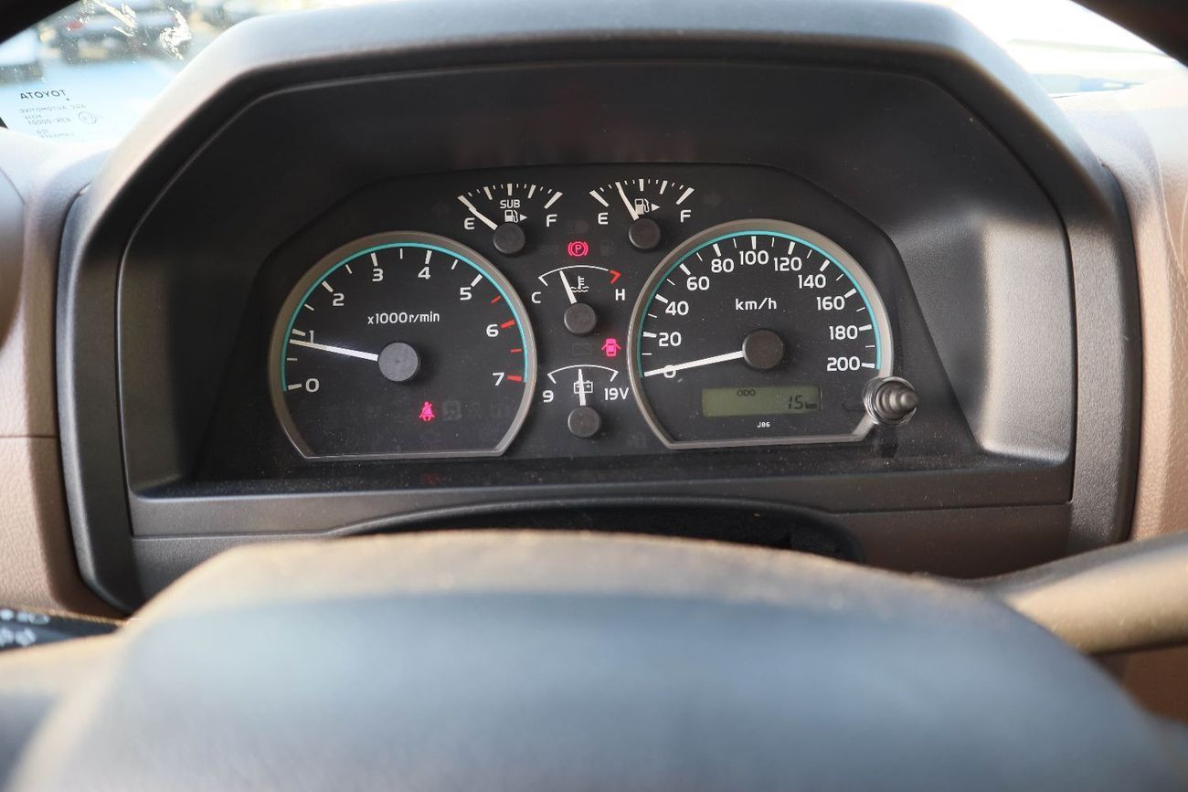2025 Toyota Land Cruiser Pick Up 4.0L