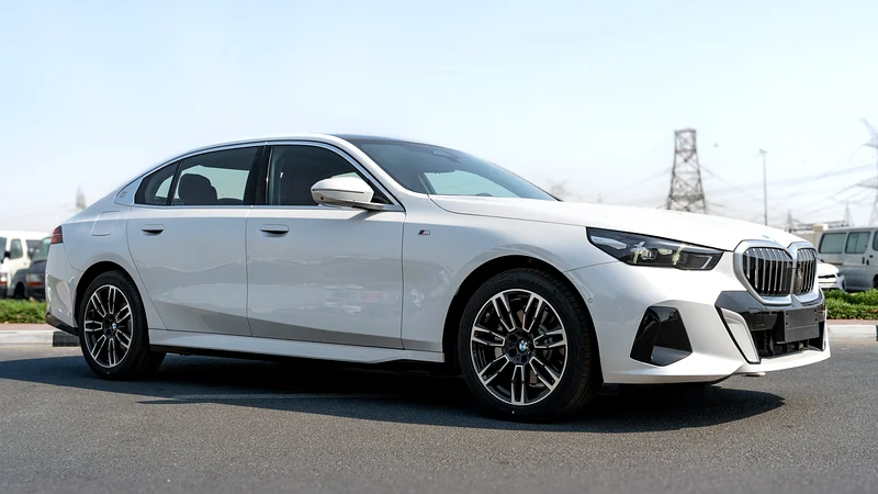 BMW 5-Series 530Li 2025