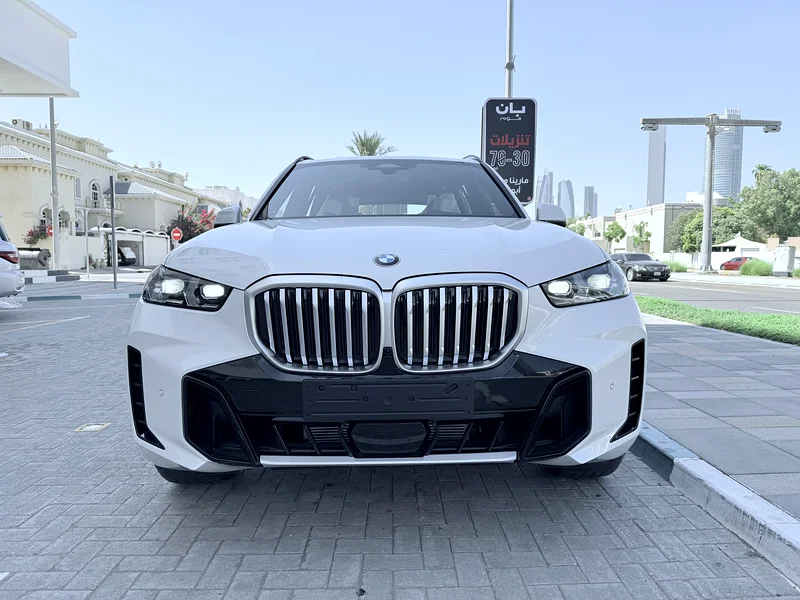 2025 BMW X5 xDrive40i M Sport