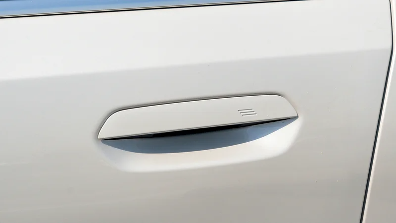 BMW 5-Series 530Li 2025