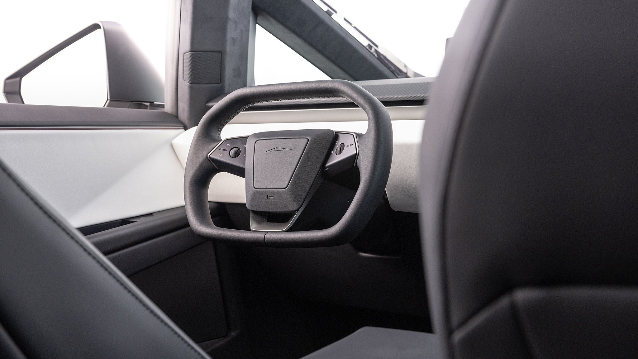 2025 Tesla Cybertruck