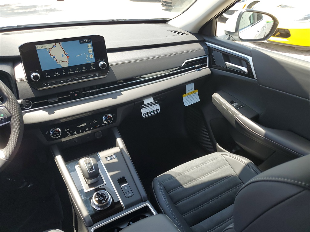 2025 Mitsubishi Outlander SE PHEV