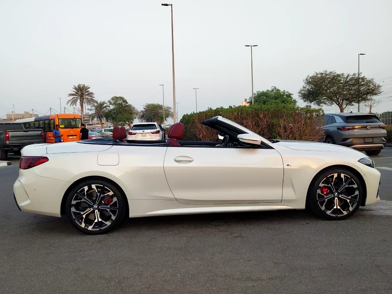 2025 BMW 430i Convertible