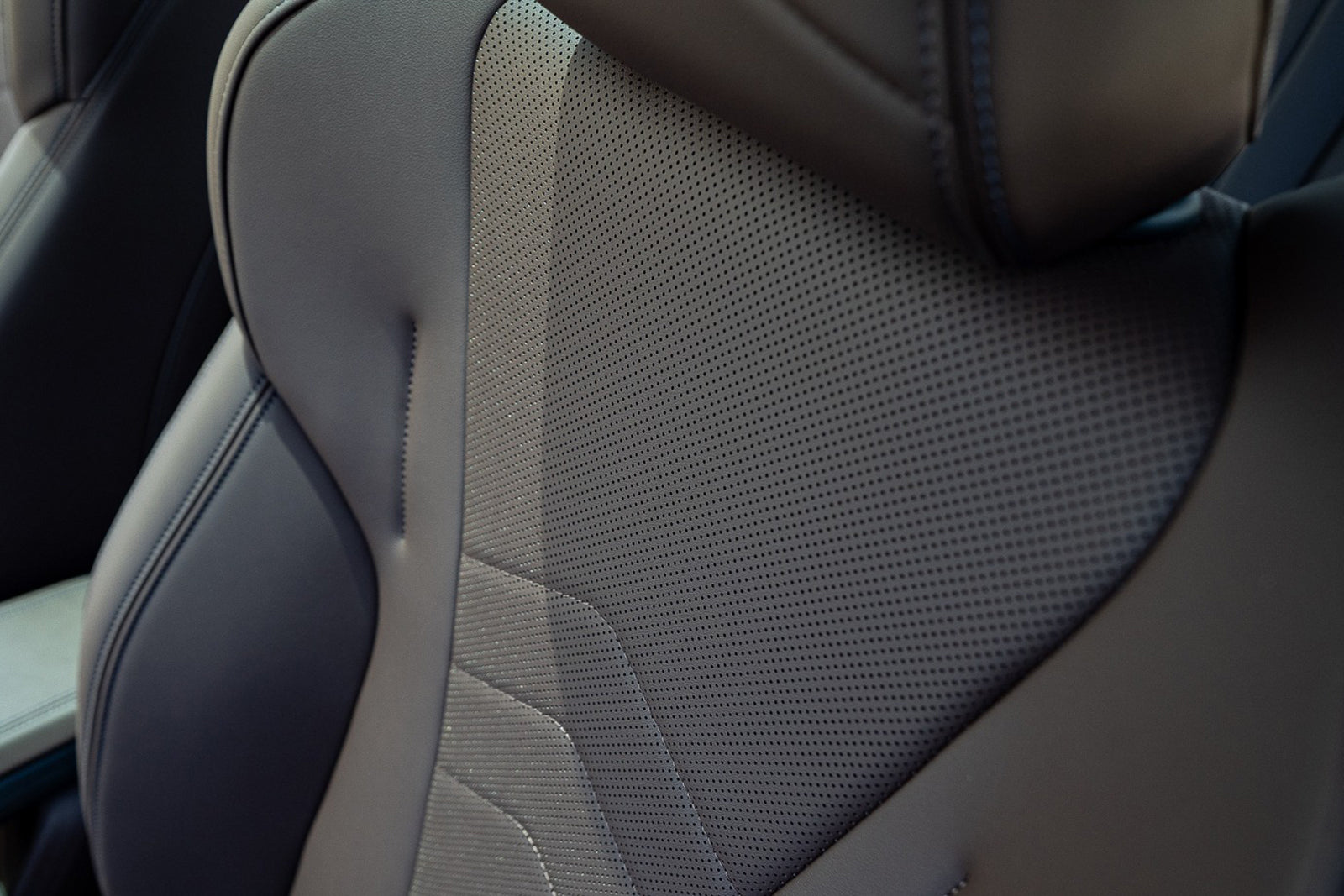 2025 BMW X1 sDrive 20Li White Exterior