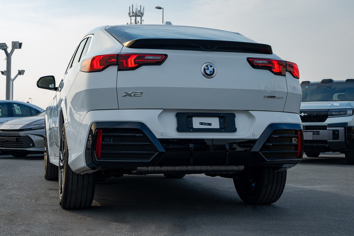 2025 BMW X2 sDrive 25i M Sport in White