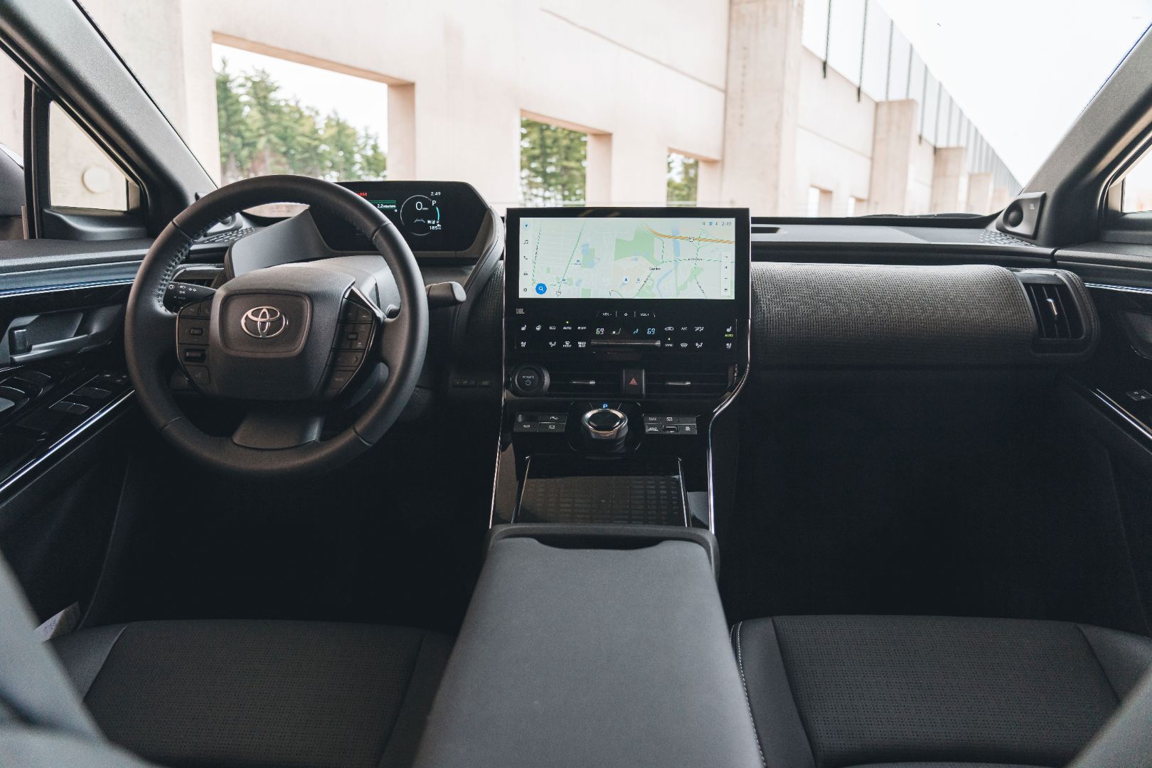 2025 Toyota bZ4X Full Option