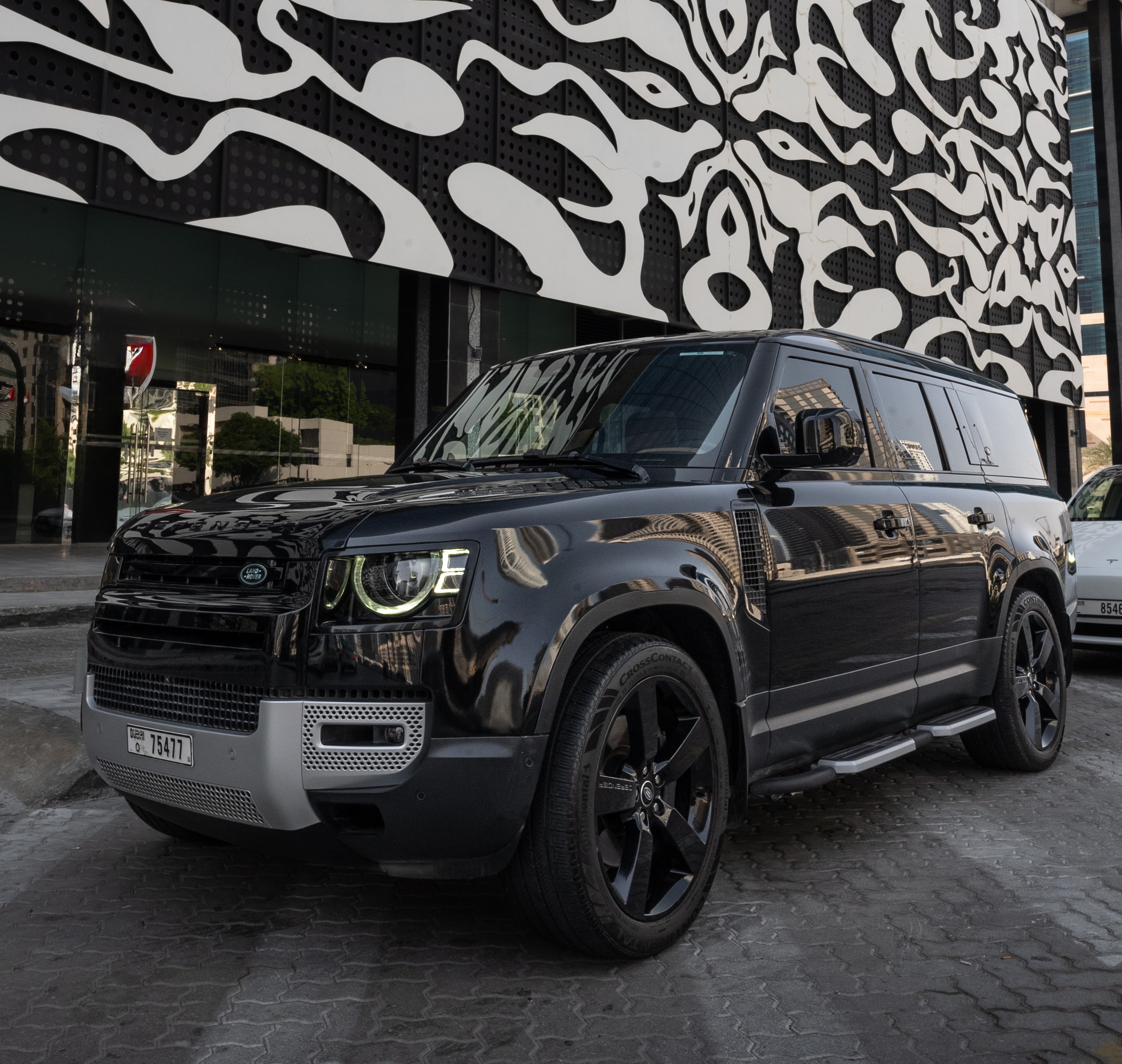 Range Rover Defender 2023