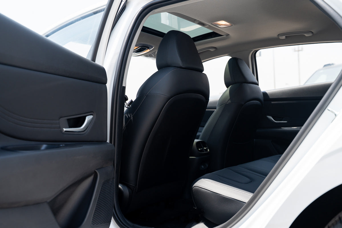 Hyundai Elantra Elite 2025 White chinese spec