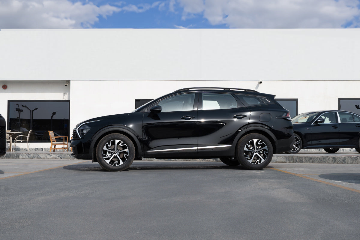 KIA Sportage 1.5T 2WD Premium 2025 in black