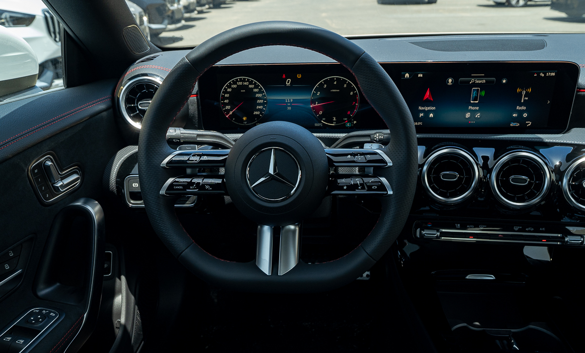 Mercedes-Benz CLA 200 2025 White
