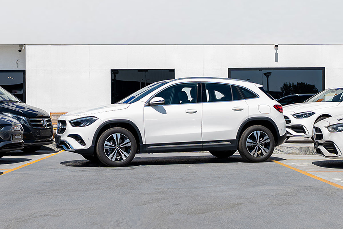 Mercedes-Benz GLA 200 2025 White