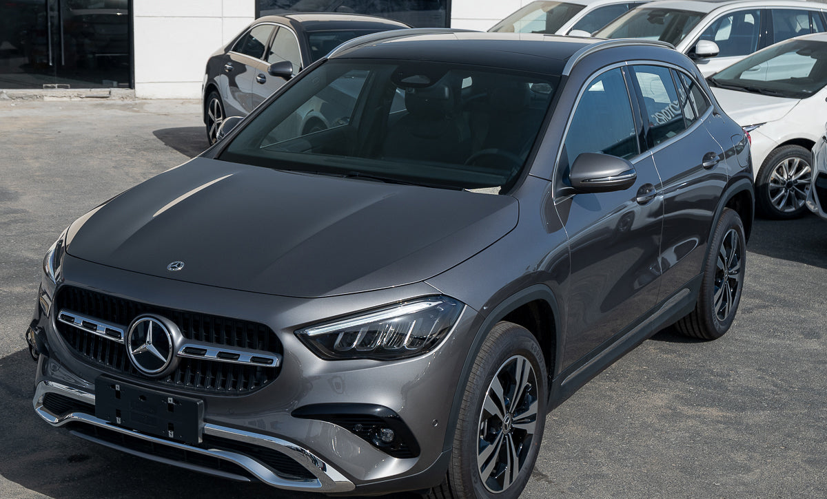 Mercedes-Benz GLA 200 2024 Grey