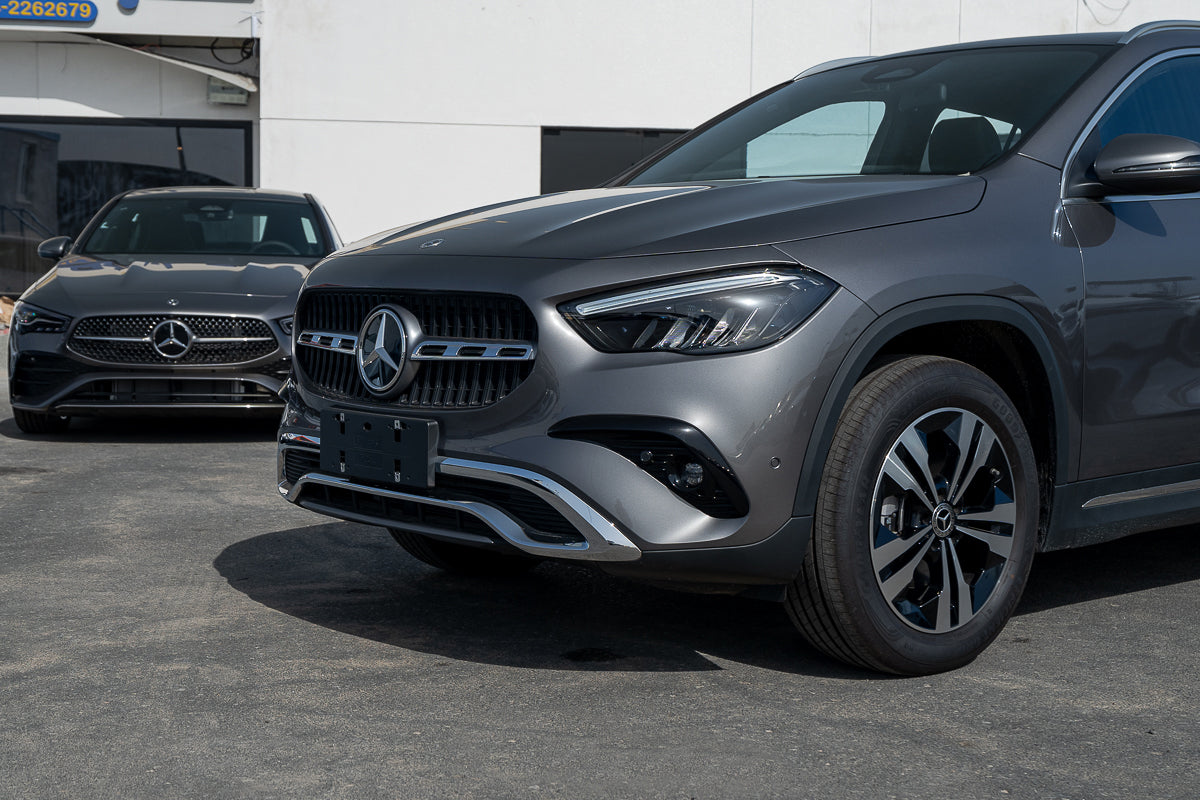 Mercedes-Benz GLA 200 2024 Grey