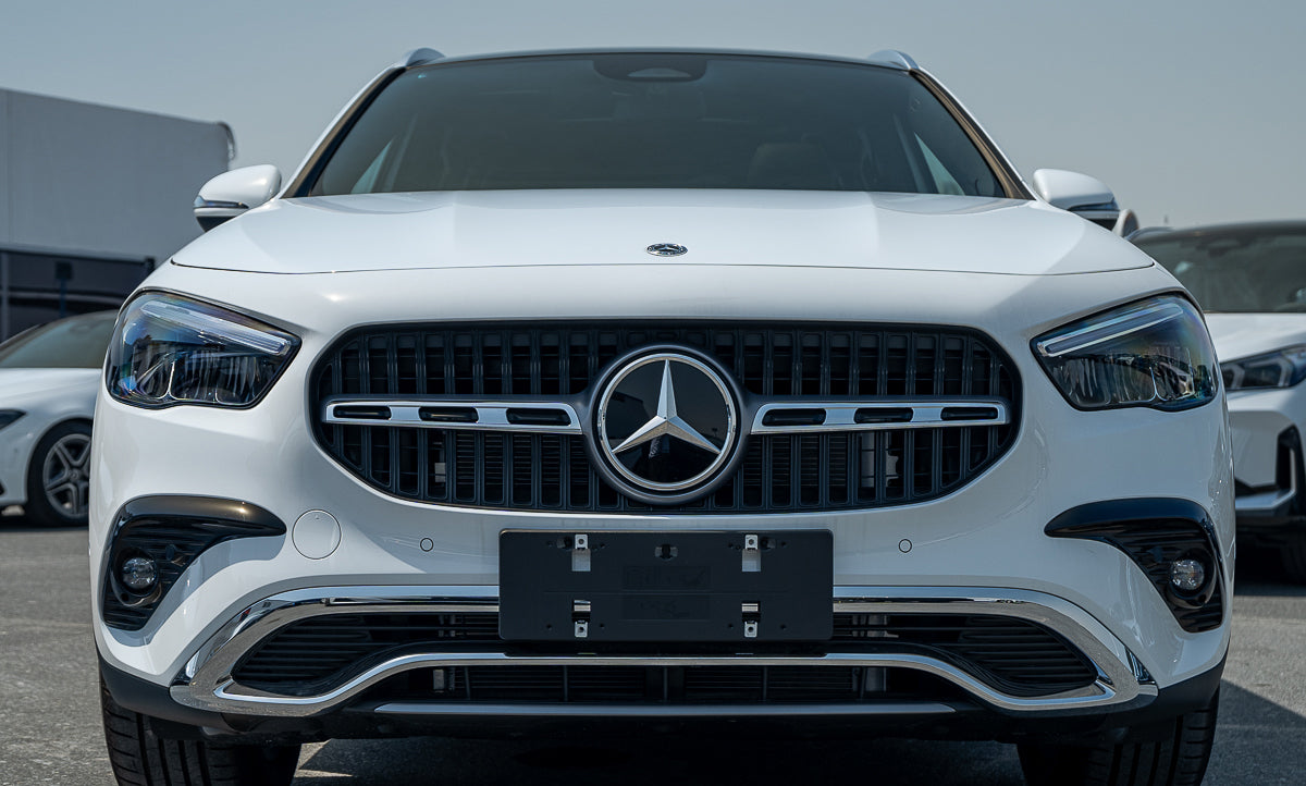 Mercedes-Benz GLA 200 2024 White