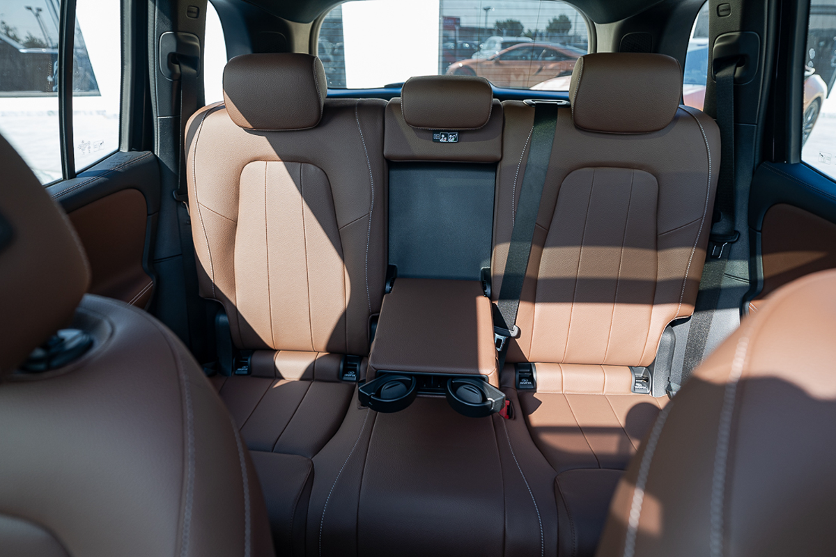 Mercedes-Benz GLB 200 2024 Black