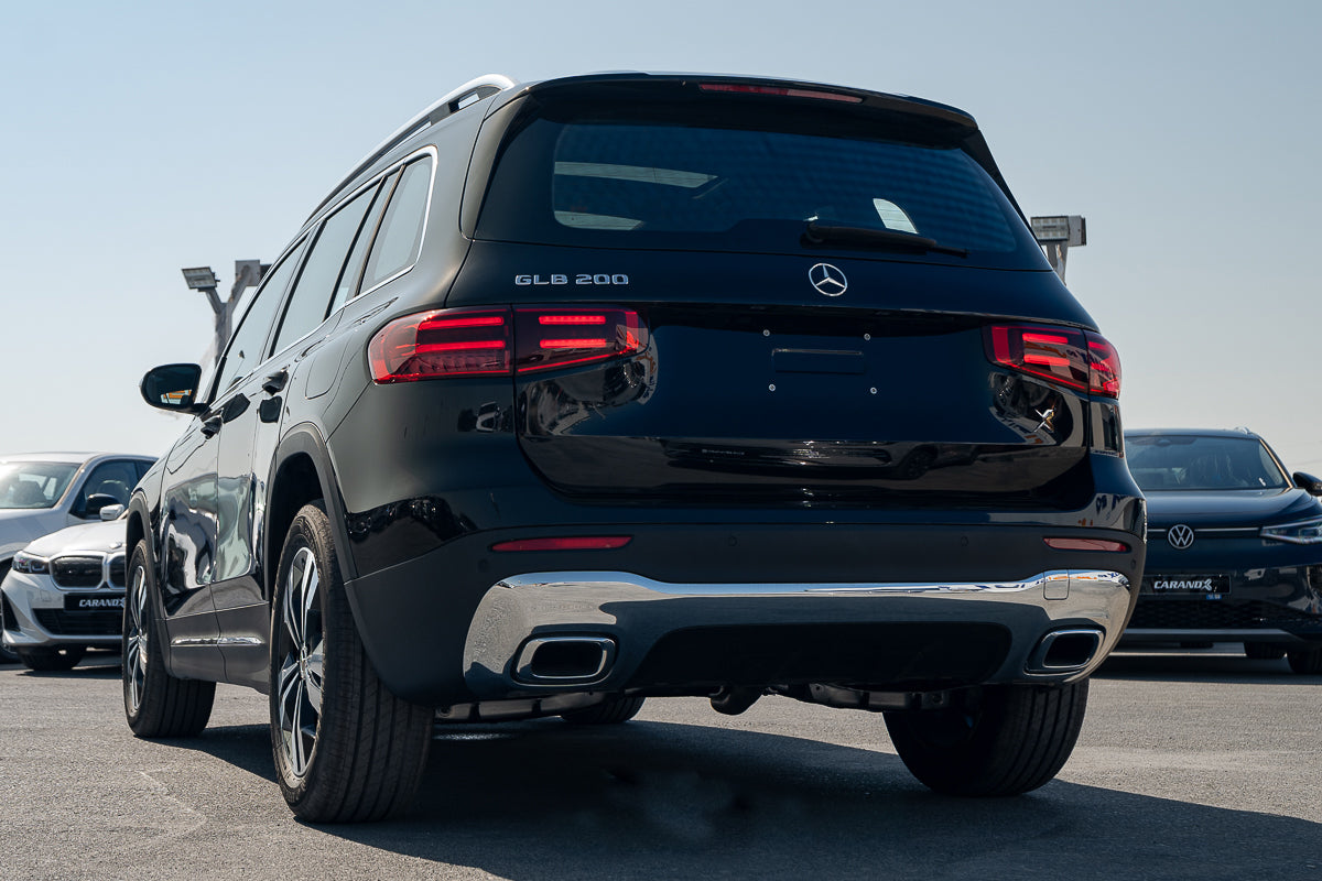 Mercedes-Benz GLB 200 2024 Black