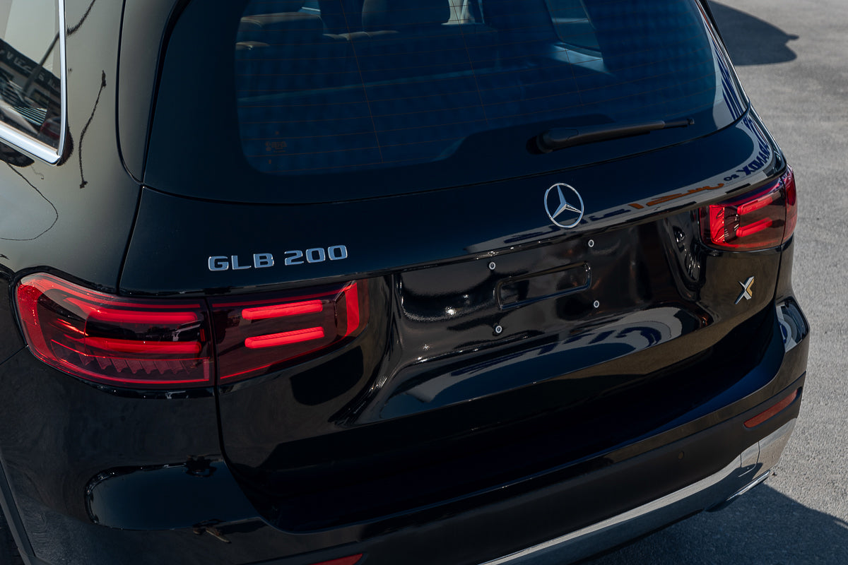 Mercedes-Benz GLB 200 2024 Black