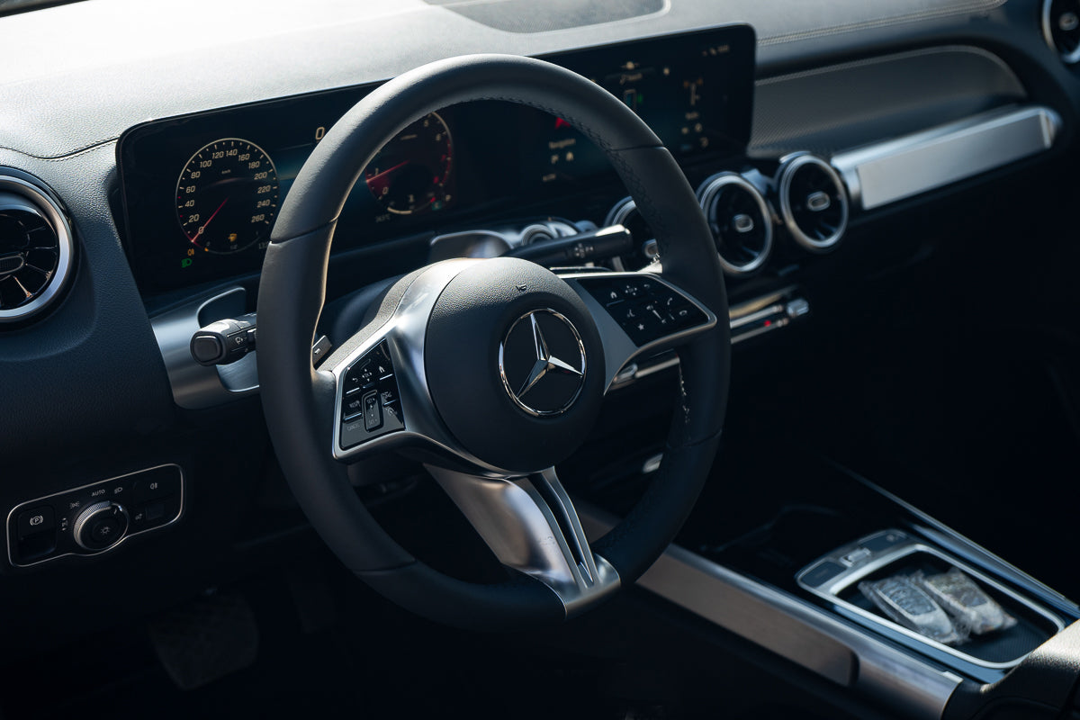 Mercedes-Benz GLB 200 2024 White