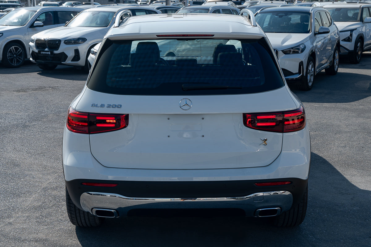 Mercedes-Benz GLB 200 2024 White