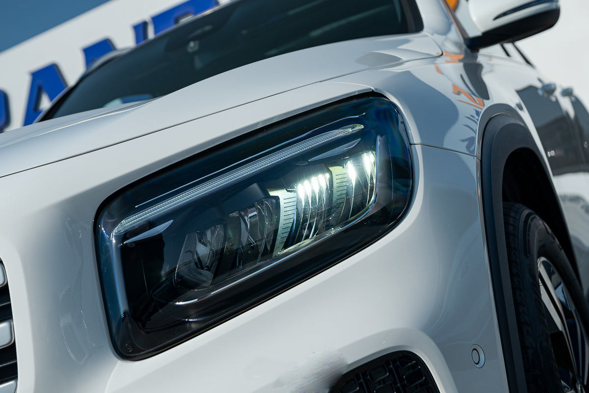 Mercedes-Benz GLB 200 2024 White