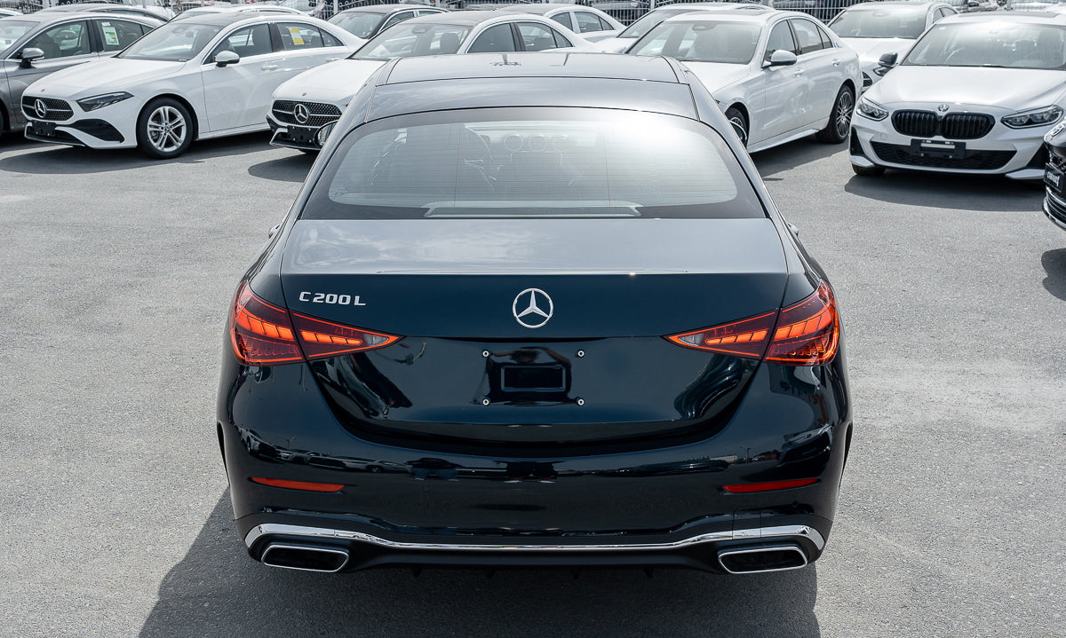 Mercedes-Benz C 200L Sport 2025 Green