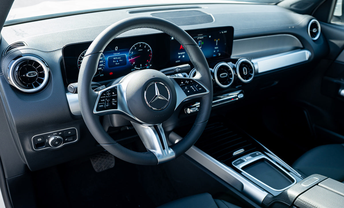 Mercedes-Benz GLB 200 2025 – 1.3L Turbo Petrol | White | 7-Seater