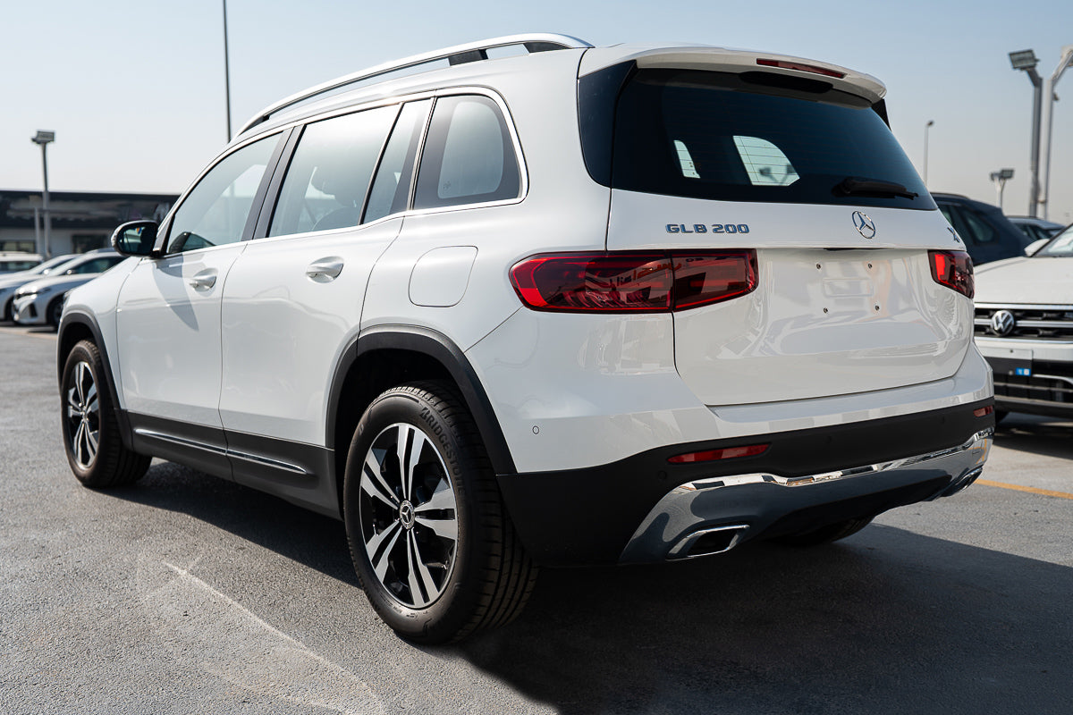 Mercedes-Benz GLB 200 2025 White