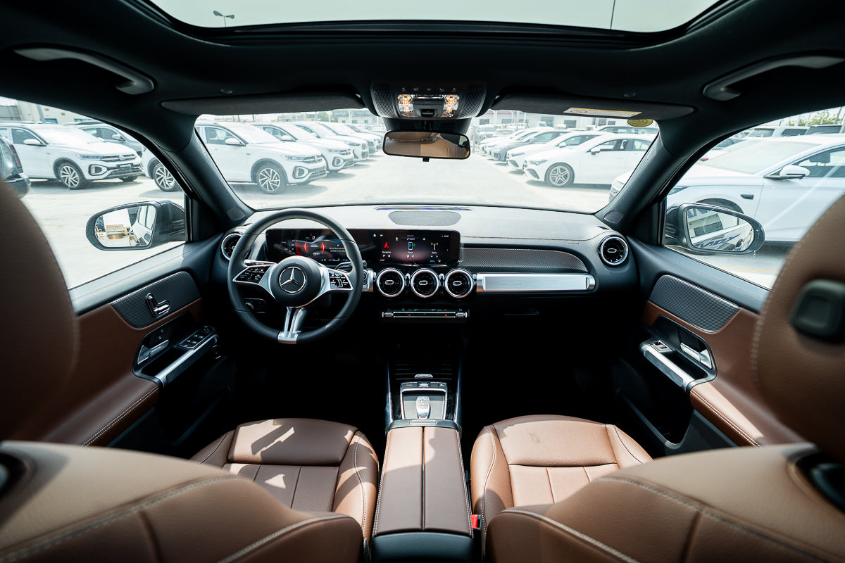 Mercedes-Benz GLB 200 2025 Black