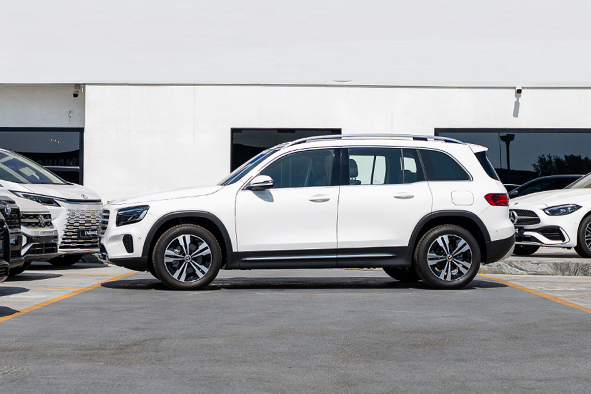 Mercedes-Benz GLB 200 2025 White